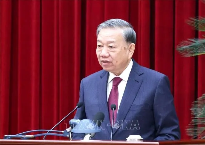 Nêu cao hơn nữa tinh thần trách nhiệm trước đất nước và nhân dân (*)