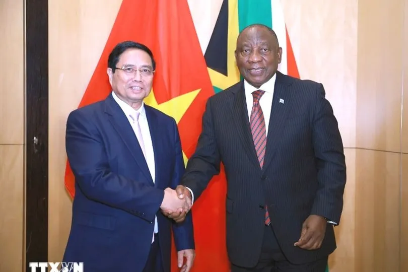 Thủ tướng Phạm Minh Chính hội kiến Tổng thống Cộng hòa Nam Phi Matamela Cyril Ramaphosa. Ảnh: Dương Giang/TTXVN