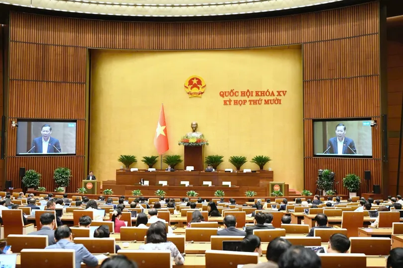 Quang cảnh phiên họp Quốc hội, sáng 7-11. Ảnh: QUANG PHÚC