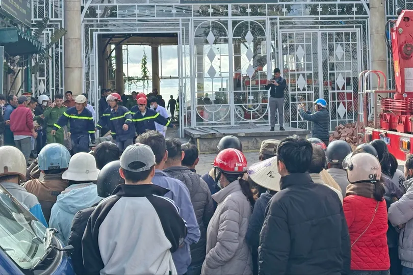 Lâm Đồng: Sập nhà hàng đang sửa chữa, 1 người tử vong