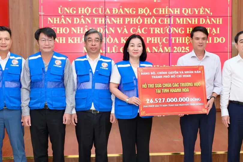 TPHCM tiếp tục hỗ trợ tỉnh Khánh Hòa hơn 58 tỷ đồng khắc phục thiệt hại do mưa lũ