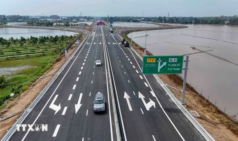 Lùi thời gian lưu thông cao tốc Cần Thơ - Cà Mau đến 9 giờ ngày 22-12