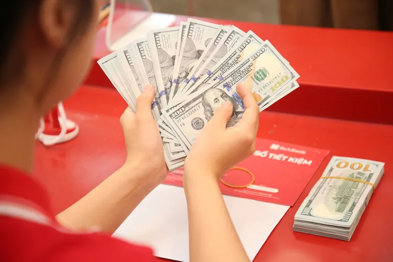 Tỷ giá USD/VND tăng phiên thứ 4 liên tục, tiếp tục lên mức cao kỷ lục