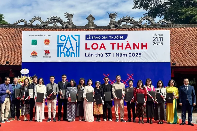 Các tác giả nhận Giải thưởng Loa Thành 2025