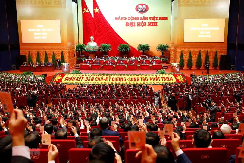 Cơ quan công an khuyến cáo người dân cảnh giác trước các luận điệu xuyên tạc về công tác nhân sự trước thềm đại hội đảng các cấp. Ảnh minh họa