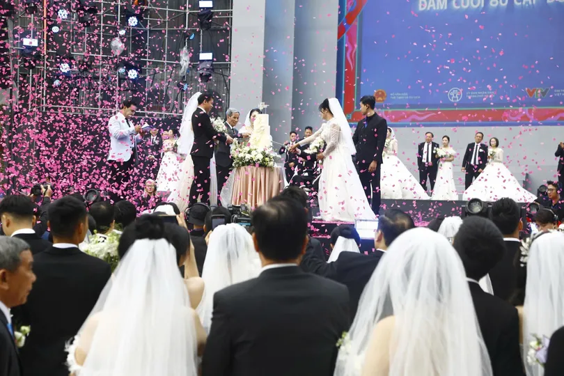 80 mảnh ghép hạnh phúc tại “Ngày hội Việt Nam hạnh phúc 2025”