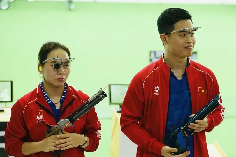 Xạ thủ Phạm Quang Huy thi đấu SEA Games 33-2025 vừa qua. Ảnh: DŨNG PHƯƠNG