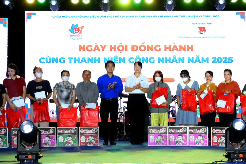 Phường Phú Mỹ: Sôi nổi Ngày hội “Đồng hành cùng thanh niên công nhân”