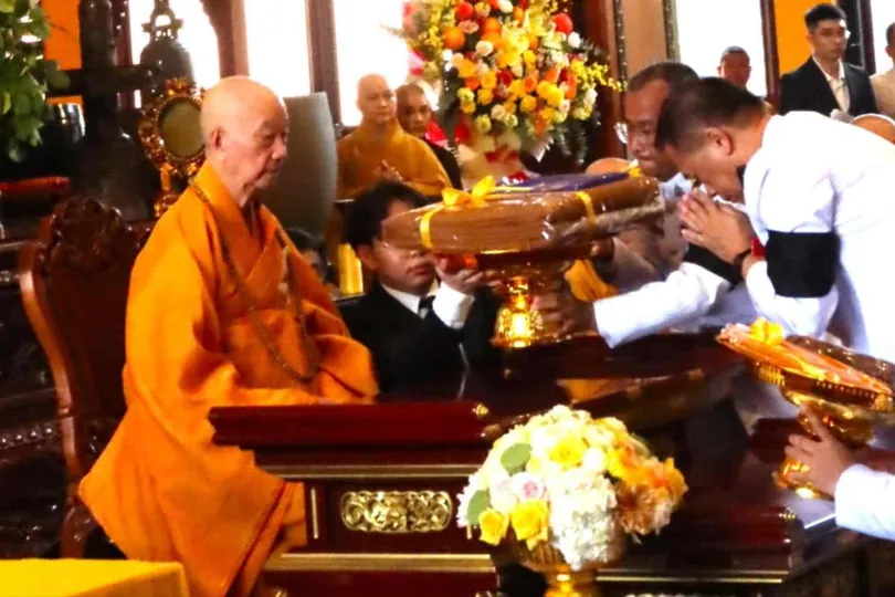 Lễ Dâng y Kathina Hoàng gia Thái Lan tại TPHCM