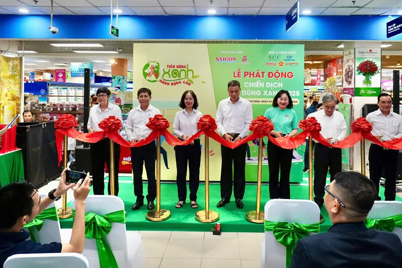 Báo Sài Gòn Giải Phóng - Saigon Co.op phát động Chiến dịch Tiêu dùng xanh 2025