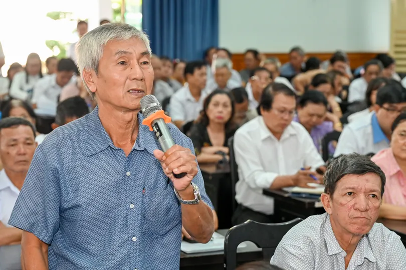 Cử tri kiến nghị nâng cao chất lượng khám, chữa bệnh tuyến y tế cơ sở