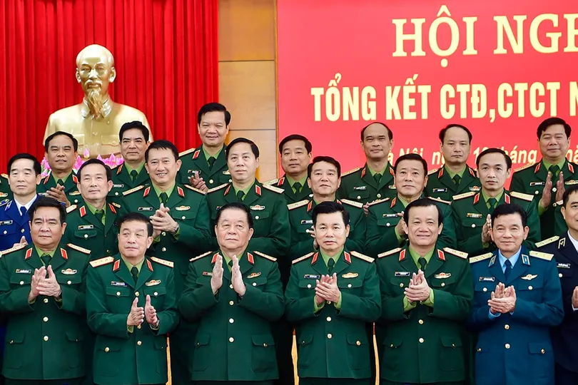 Bộ đội Cụ Hồ trên những “trận tuyến” thời bình - Bài 3: Phát huy truyền thống vẻ vang, xây dựng Quân đội nhân dân Việt Nam vững mạnh về chính trị