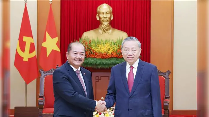 Tổng Bí thư Tô Lâm tiếp đoàn đại biểu Đảng Nhân dân Cách mạng Lào