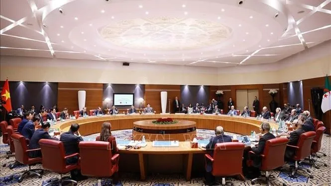 Việt Nam - Algeria nâng cấp quan hệ lên Đối tác Chiến lược