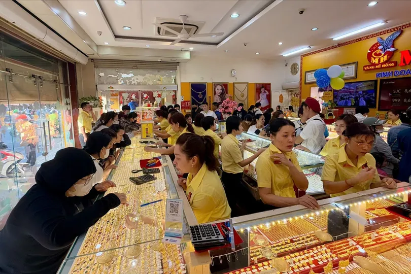 Chiều nay 4-12, giá vàng trong nước giảm