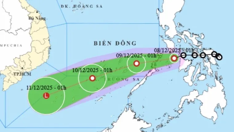 Áp thấp nhiệt đới có thể suy yếu thành vùng áp thấp trên Biển Đông 