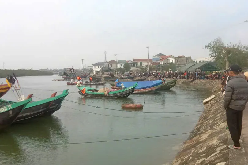 Khu neo đậu tránh trú bão tàu cá Cửa Sót, nơi tìm thấy thi thể cháu bé 