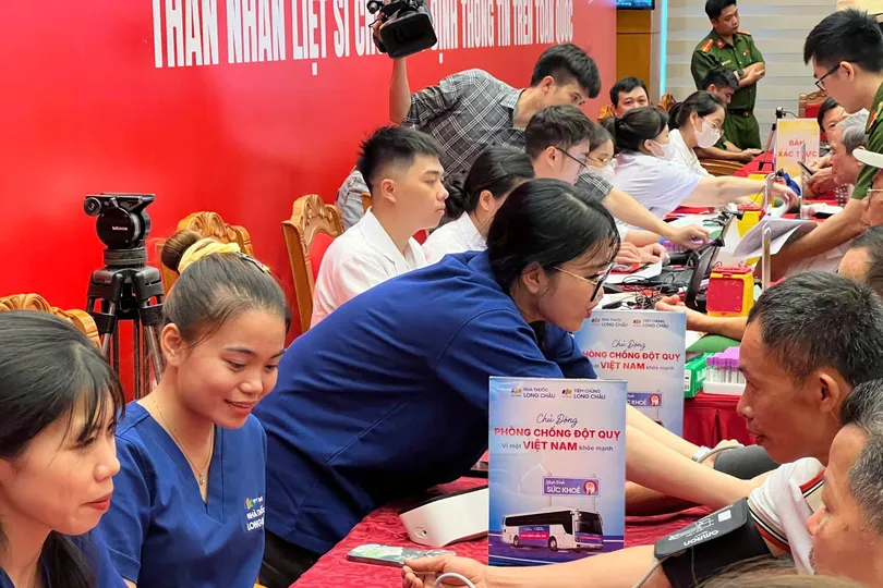 Hơn nửa thế kỷ chờ đợi, hy vọng được thắp lên từ những mẫu ADN