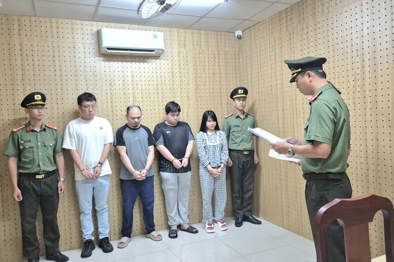 Công an TPHCM xử lý nghiêm hành vi tổ chức cho người nước ngoài cư trú trái phép