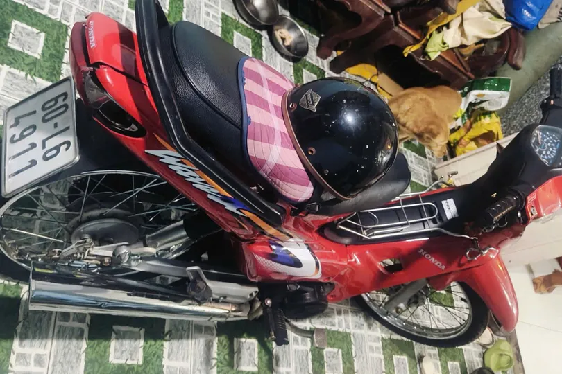 Lừa chở đi nhận từ thiện để cướp giật vé số