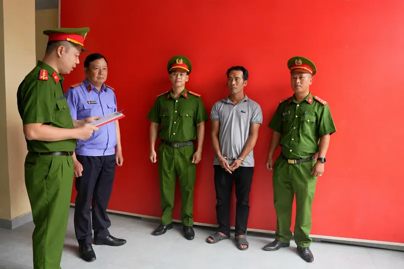 Bắt nhóm đối tượng trộm 2.700 con mèo ở TPHCM