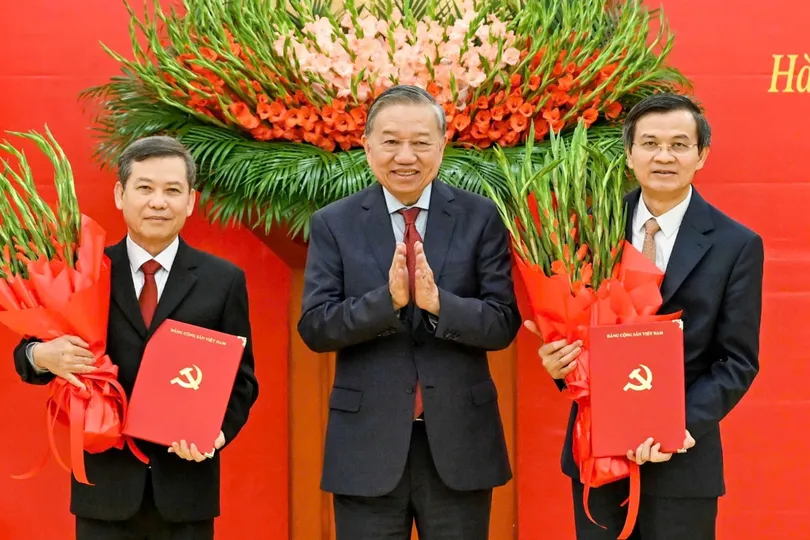 Phân công, bổ nhiệm Trưởng Ban Nội chính Trung ương và Giám đốc Học viện Chính trị quốc gia Hồ Chí Minh