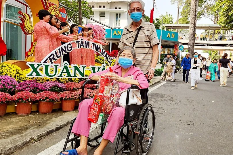 Mang tết ấm, xuân an đến với mỗi người bệnh