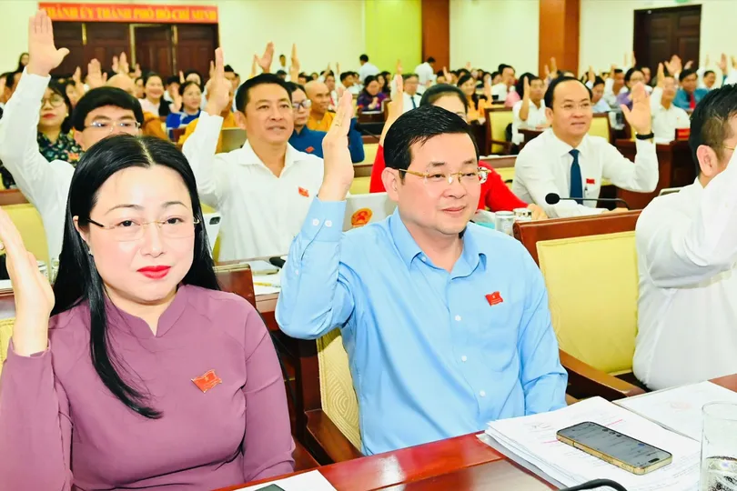 Kỳ họp thứ 8 HĐND TPHCM khóa X, nhiệm kỳ 2021-2026: Thông qua nhiều nghị quyết quan trọng