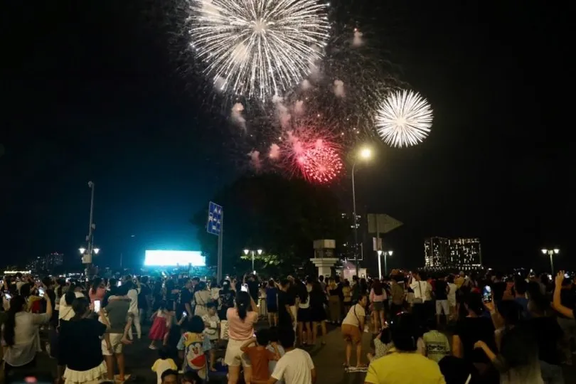 Thời tiết đêm Giao thừa: Miền Nam không mưa, miền Bắc chưa rét