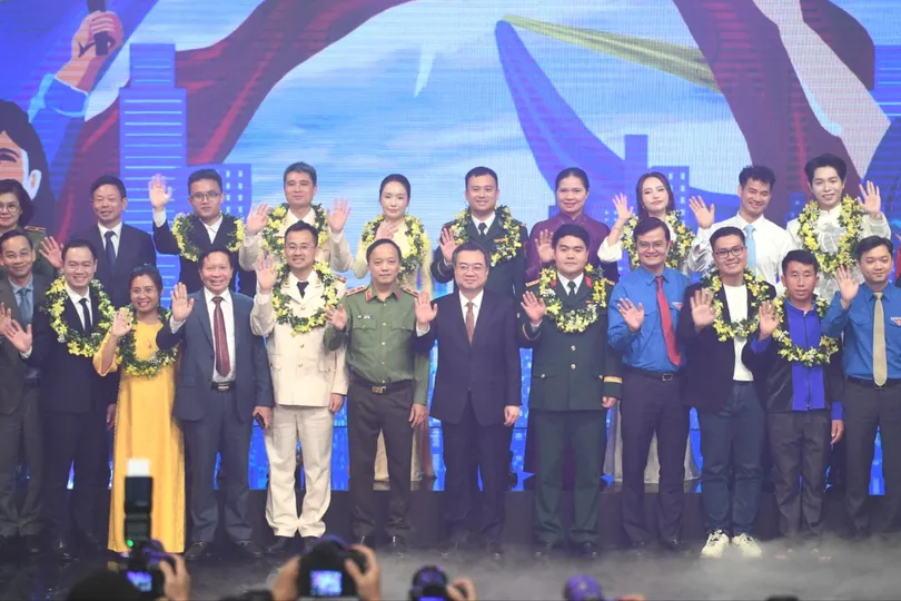 Trao Giải thưởng Gương mặt trẻ Việt Nam tiêu biểu và Gương mặt trẻ triển vọng năm 2025