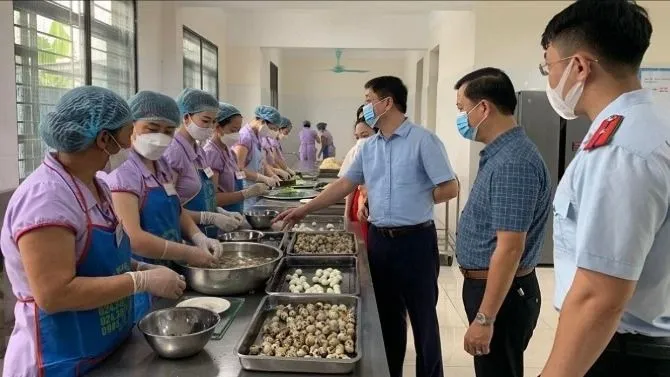 Tập trung kiểm tra nguồn gốc nguyên liệu chế biến thực phẩm