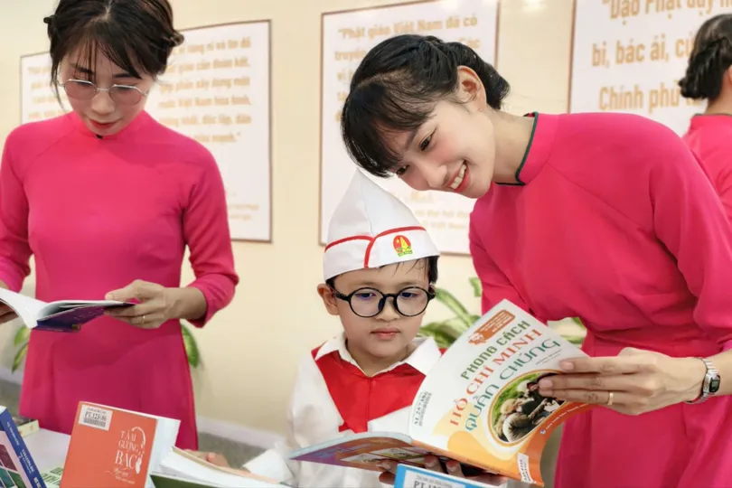Ra mắt Không gian văn hóa Hồ Chí Minh tại các cơ sở tôn giáo