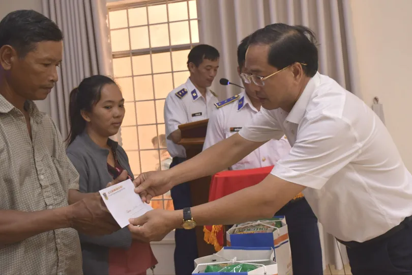 Lan tỏa chương trình “Đồng hành cùng ngư dân” 