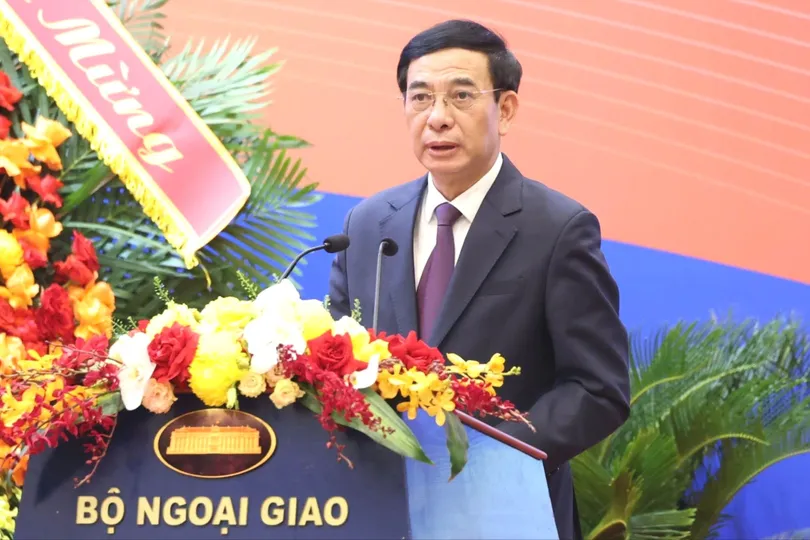 Hội nghị Ngoại giao lần thứ 33.