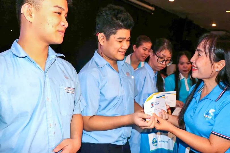 Tôn vinh 50 gia đình khuyết tật hạnh phúc tiêu biểu