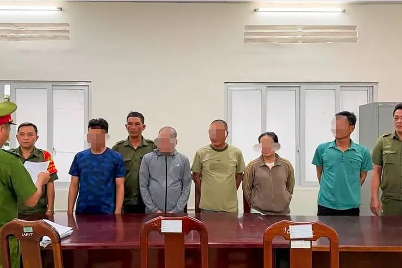 Khởi 5 người gây rối trật tự ở phường Vũng Tàu