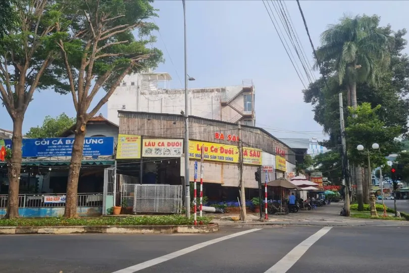 Địa chỉ nhà số 6 Trần Hưng Đạo, phường Vũng Tàu hiện cho thuê kinh doanh. Ảnh: THÀNH HUY