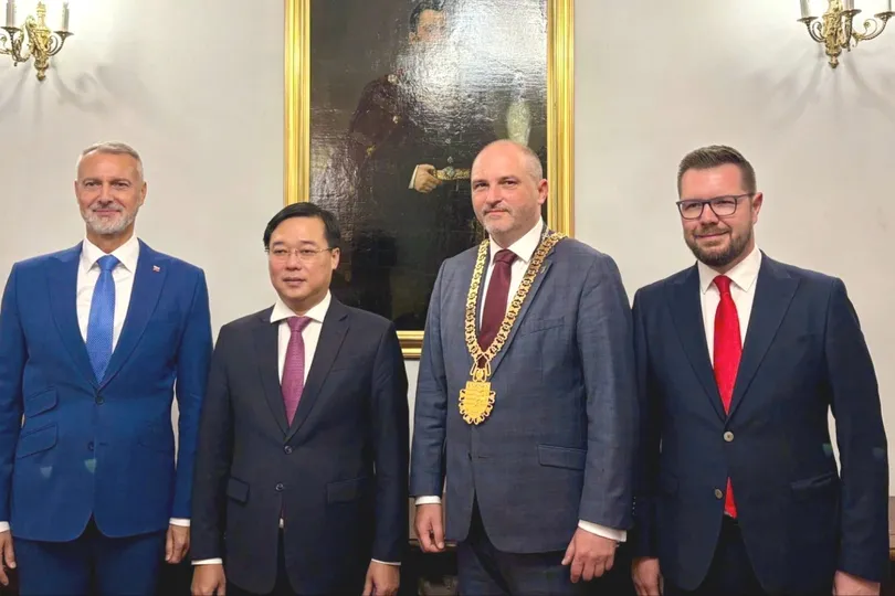 TPHCM mở rộng hợp tác kinh tế và quản trị đô thị với Slovakia