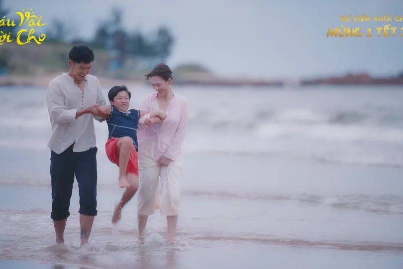 Phương Anh Đào và Tuấn Trần tái hợp trong phim Tết 2026