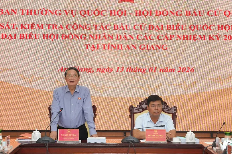 Phó Chủ tịch Quốc hội Nguyễn Đức Hải phát biểu