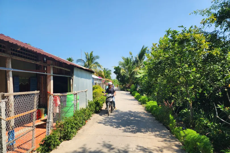 Xã Giồng Riềng có 3 ấp thuộc vùng đồng bào dân tộc thiểu số và miền núi đặc biệt khó khăn