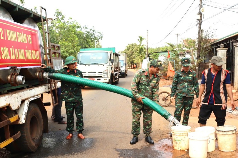 Army Corps 15 brings prosperity and support to border communities