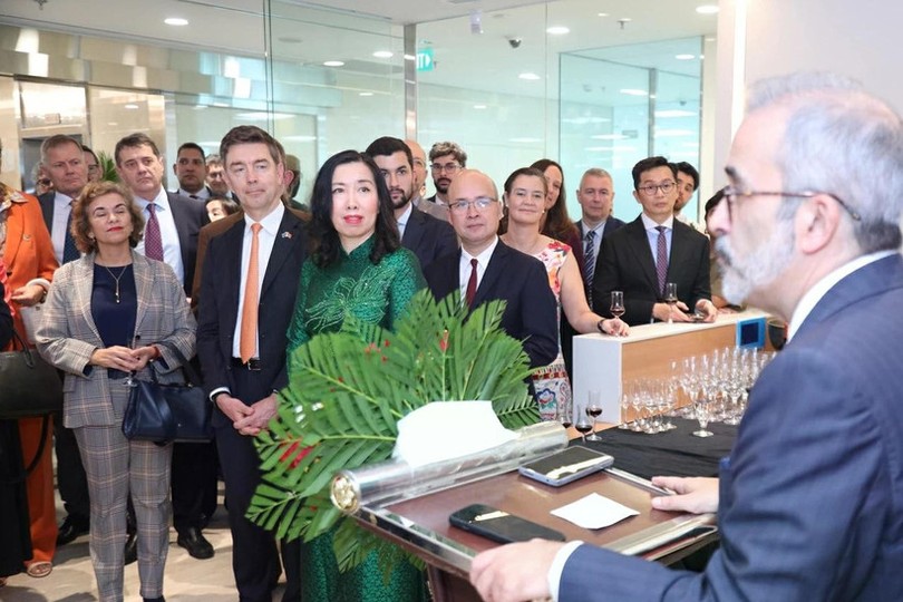 Portugal inaugurates embassy in Vietnam