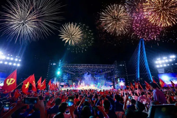 HCMC plans large-scale festival marking Reunification Day