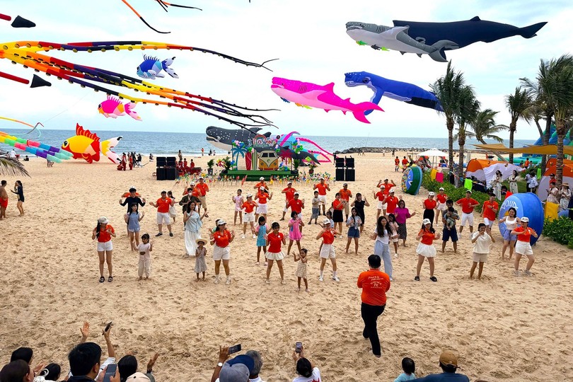 Holiday tourism surges across country