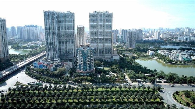 VN-Index finishes June slightly higher