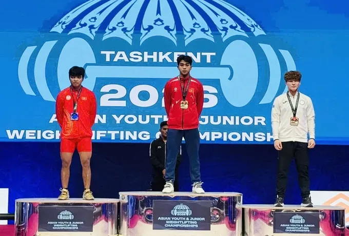 Vietnamese weightlifters win four more gold medals at 2026 Asian Championships