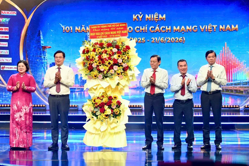 Tôn vinh những người làm báo đồng hành cùng sự phát triển của TPHCM