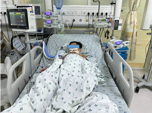 Bệnh nhi Â. (7 tuổi) điều trị tại Bệnh viện Nhi đồng Thành phố