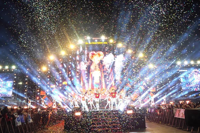 Ngập tràn không khí đón chào năm mới 2026